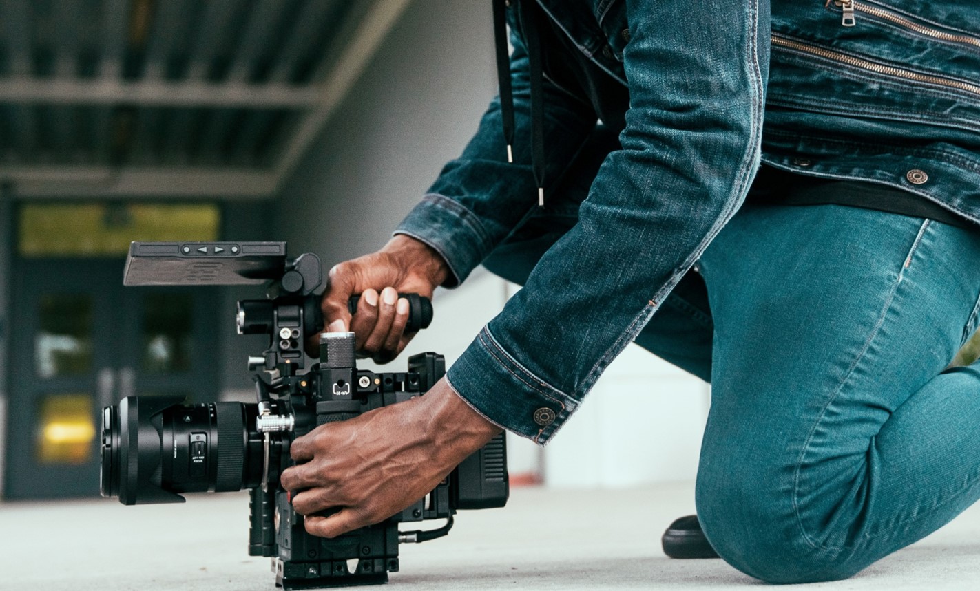 目線で映像はがらりと変わる 株式会社ナインフィールド